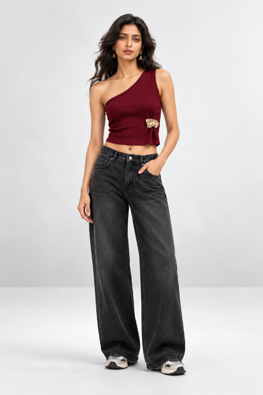 Metallic Knot One-Shoulder Top