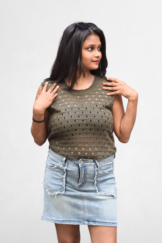 Round Aura Dot Top