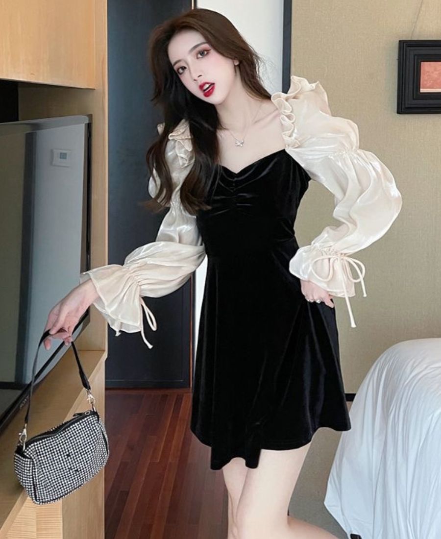 Organza Lantern Sleeves Korean V Neck Short Dress