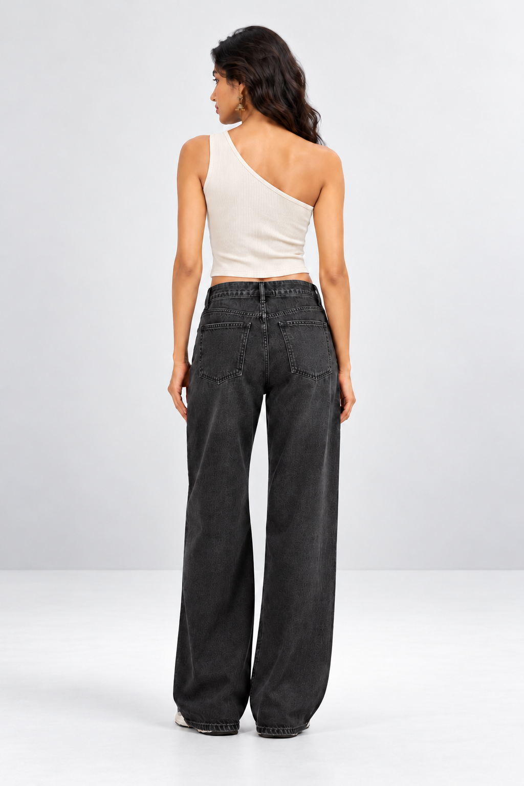 Metallic Knot One-Shoulder Top