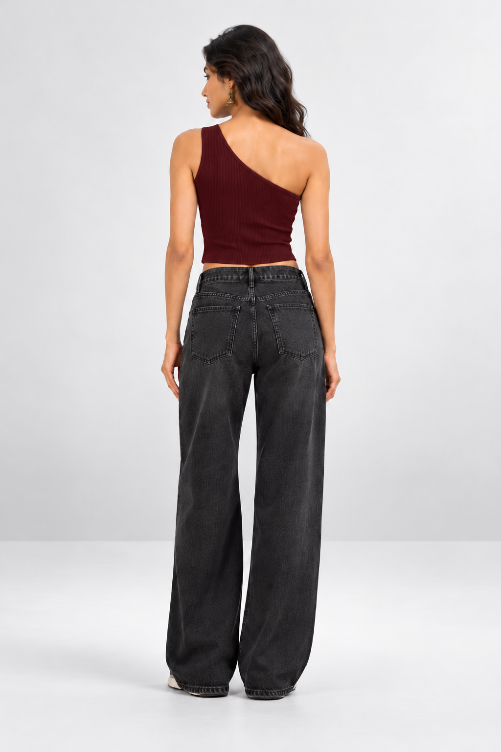 Metallic Knot One-Shoulder Top