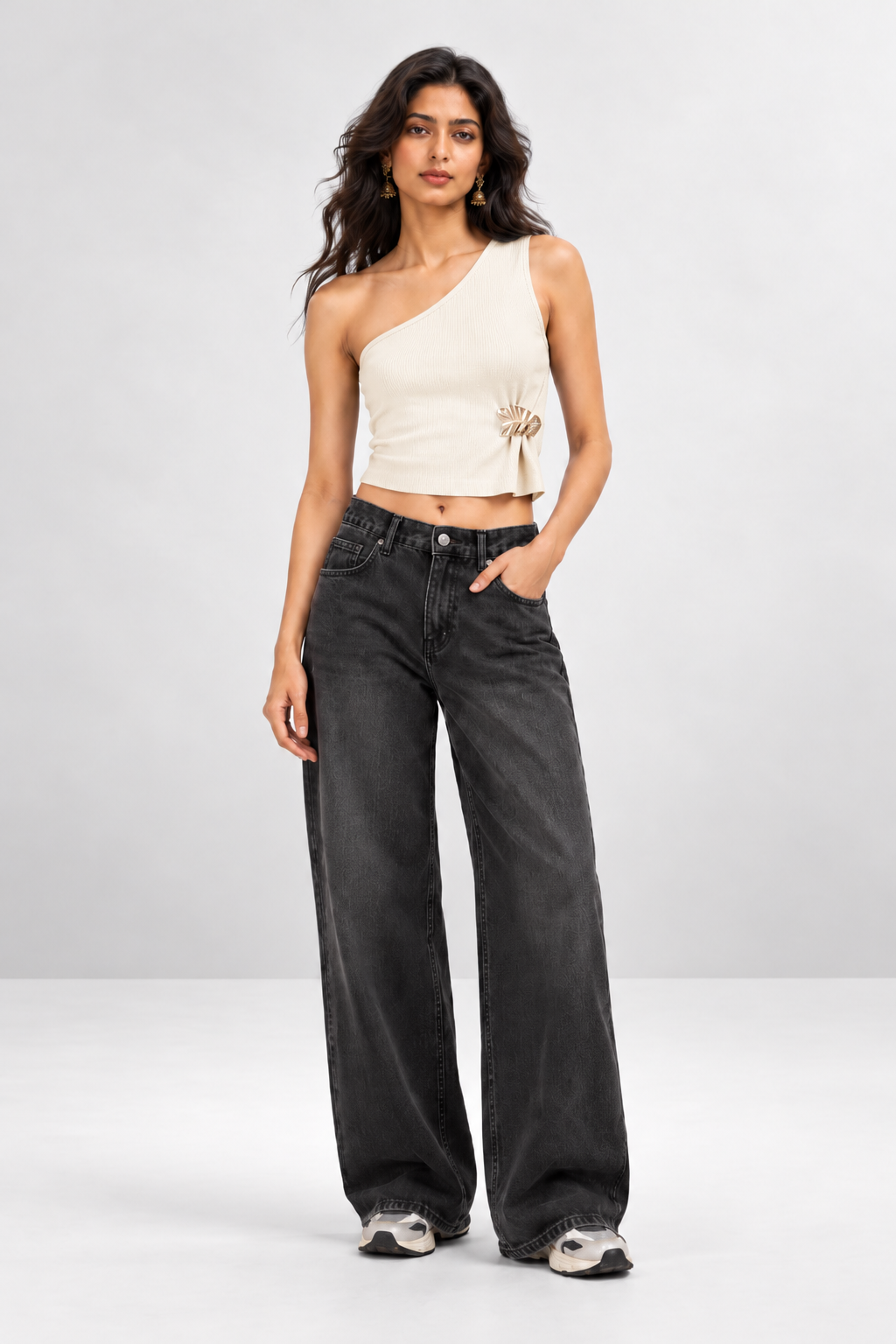 Metallic Knot One-Shoulder Top